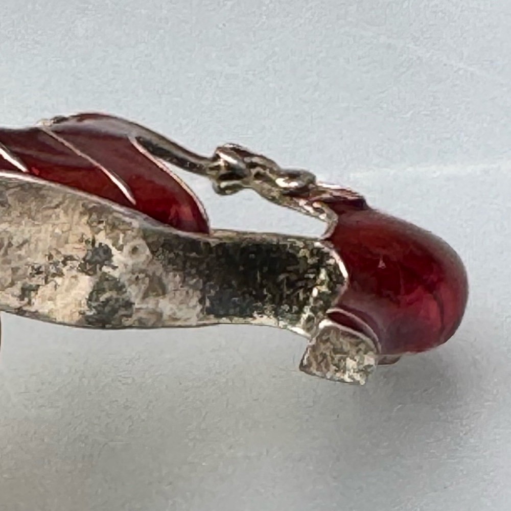 Dazzling Vintage MMA Red Enamel Elegant Shoe Brooch – 1980s Dance - Picture 6 of 12